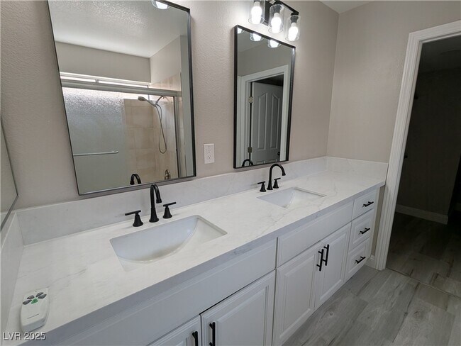 Building Photo - 7049 Magic Moment Ln