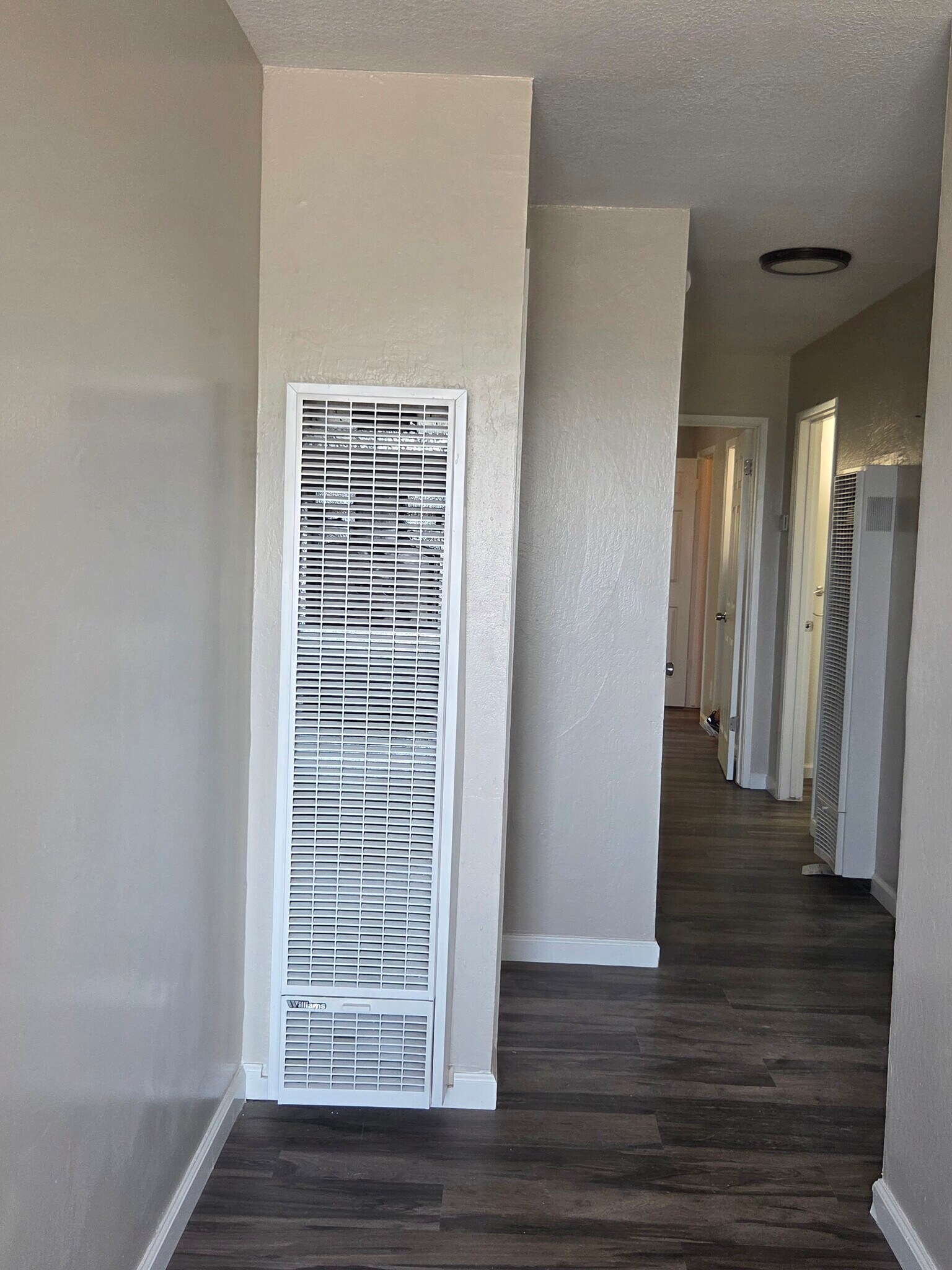 Building Photo - 25684 Spring Dr