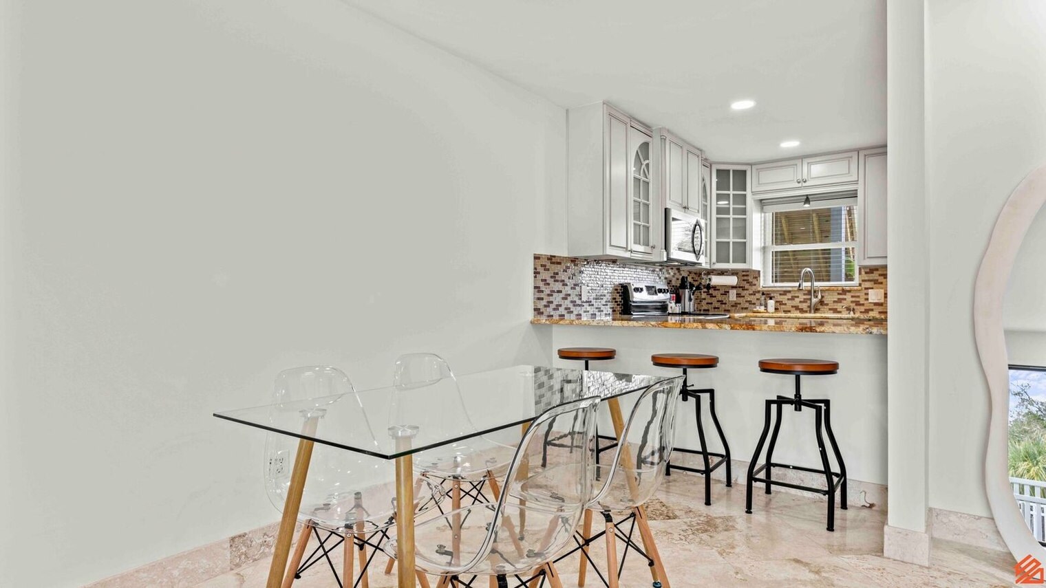 Building Photo - 330 Bluefish Dr