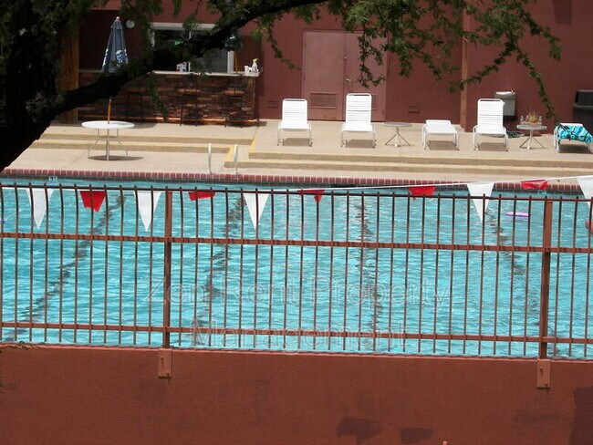 Building Photo - 6053 E Sierra Morena St