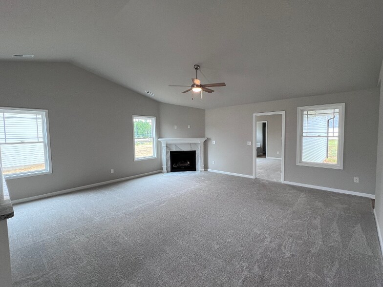 Building Photo - 26 Flatland Dr