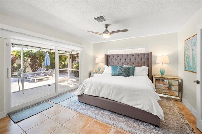 Building Photo - 4804 NE 21st Ave