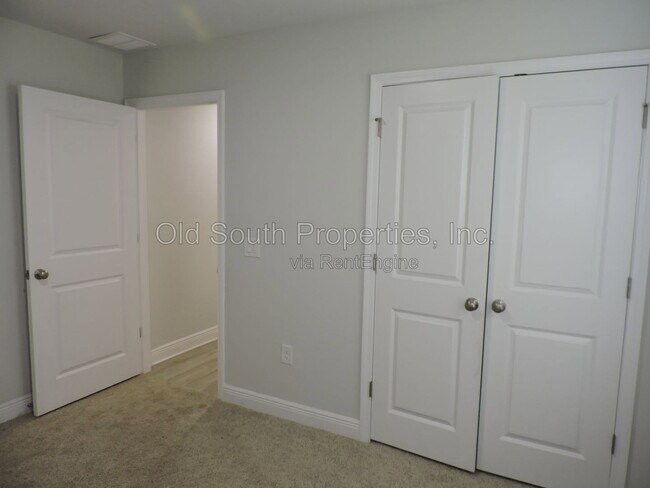 Building Photo - 4701 Muscoda St