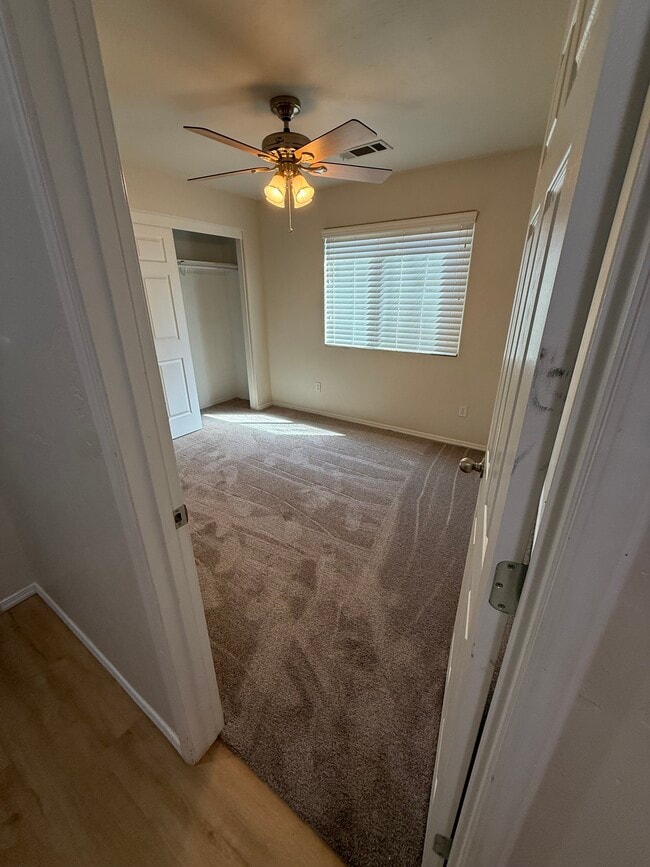 Building Photo - 1394 W Bella Oaks Way