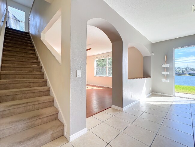 Building Photo - 4804 Adair Oak Dr