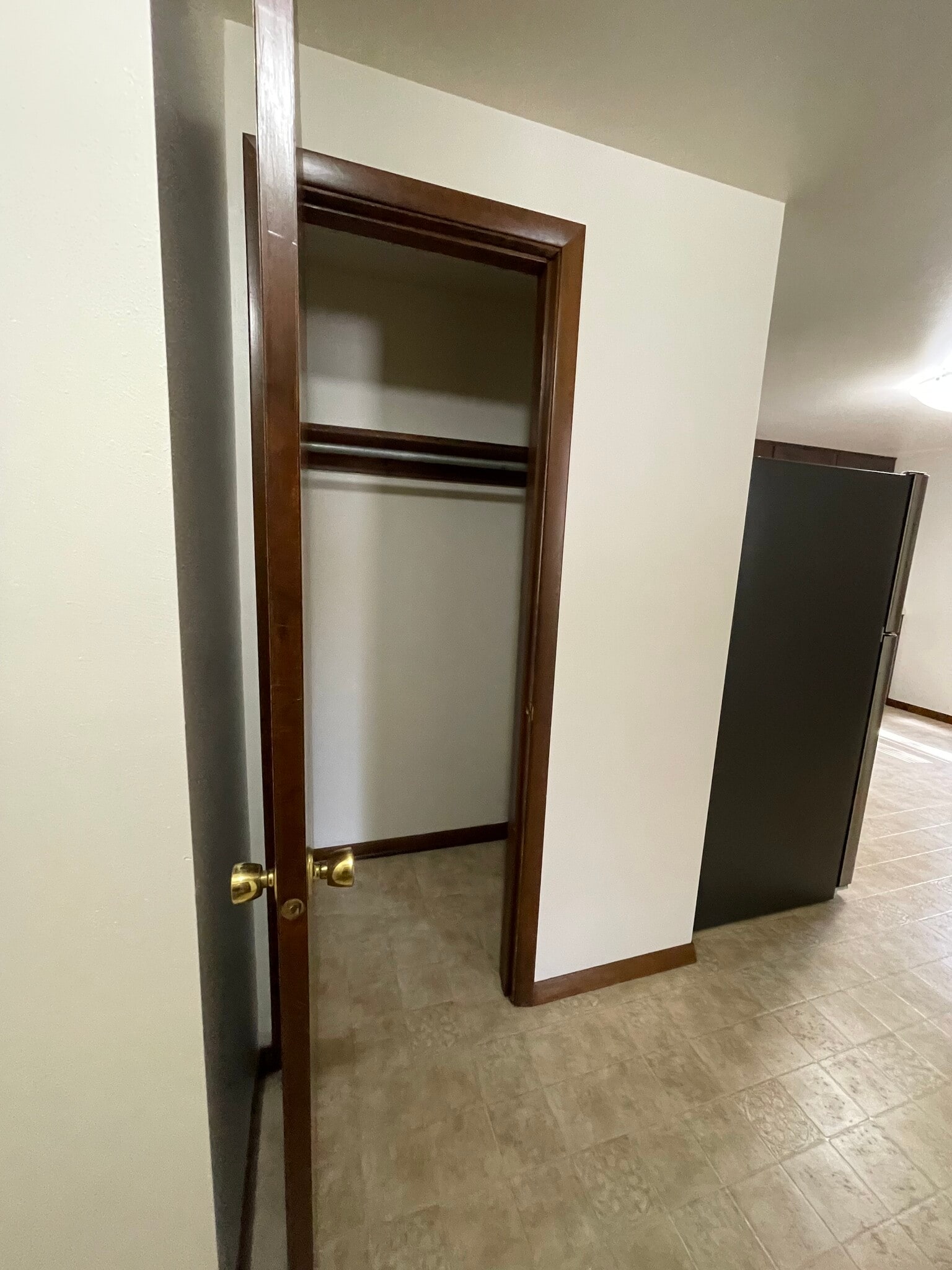 Kitchen Coat/Broom Closet - 1409 Wiesner St