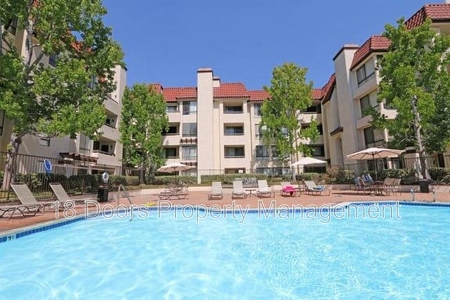 Building Photo - 5875 Friars Rd