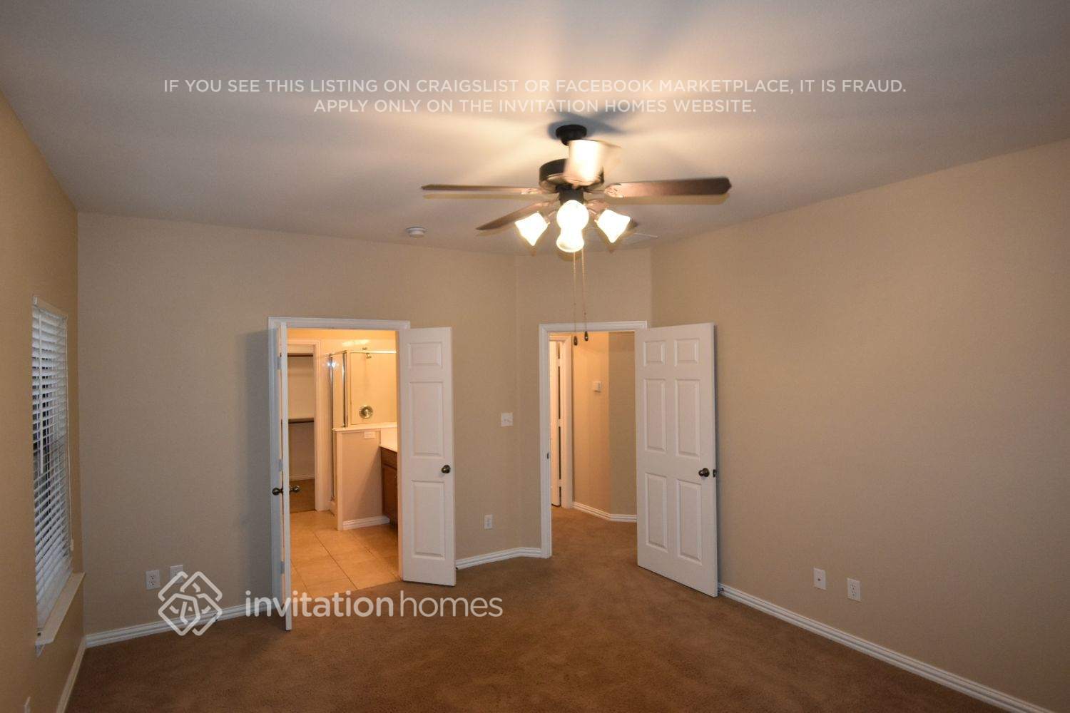 Building Photo - 2942 Greenway Dr