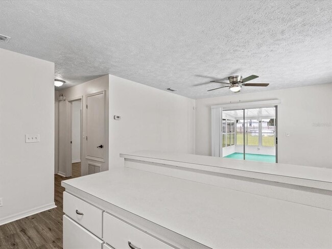 Building Photo - 14080 SE 46th Ave