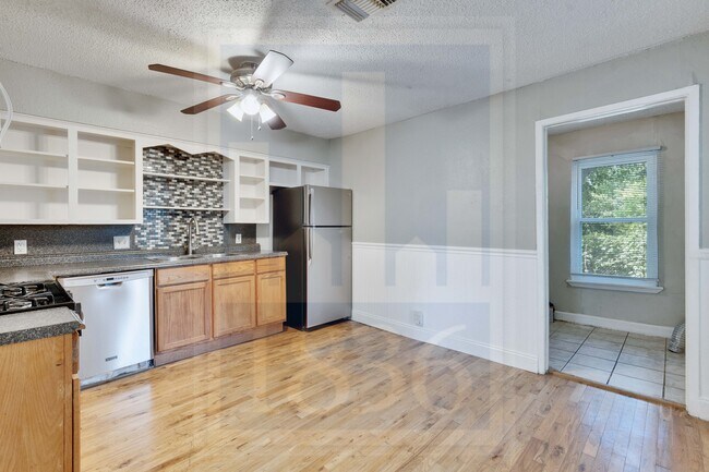 Building Photo - 4810 Prock Ln