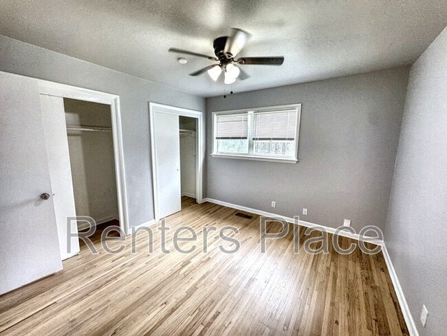 Building Photo - 2227 S 107th Ave E