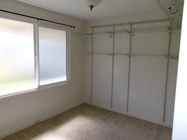 Building Photo - Halawa Drive