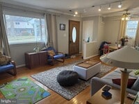 Building Photo - 308 Clagett Dr