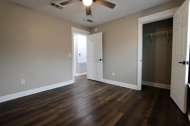 Building Photo - 4052 Randi Rd