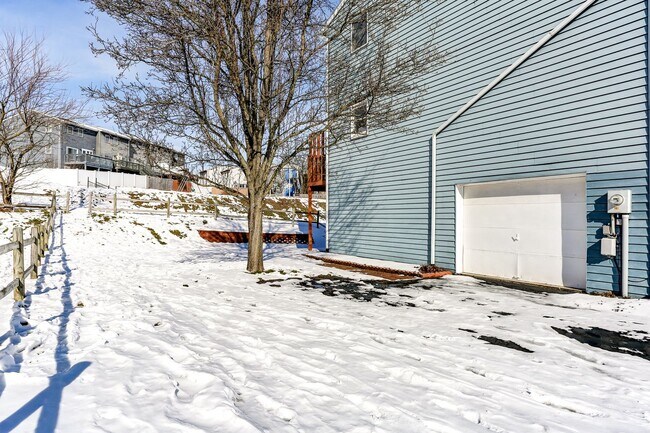 Building Photo - 3 Bedroom 1.5 bath home in Etters