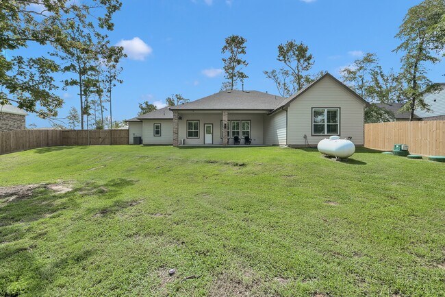 Building Photo - 18207 Samie Nell Ct