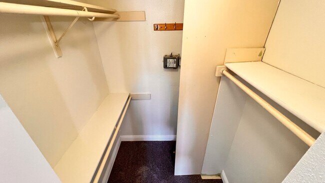 Building Photo - Cozy Casselberry Condo Available - Move In Before the Holidays!