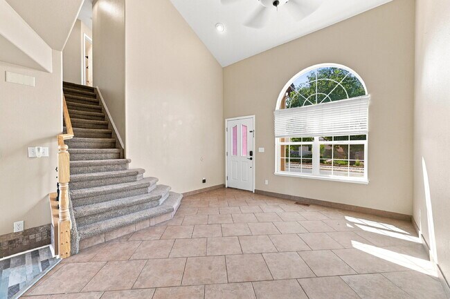 Building Photo - $2,395.95, 4 bed, 3.5 bath located in Colorado Springs with Central AC.