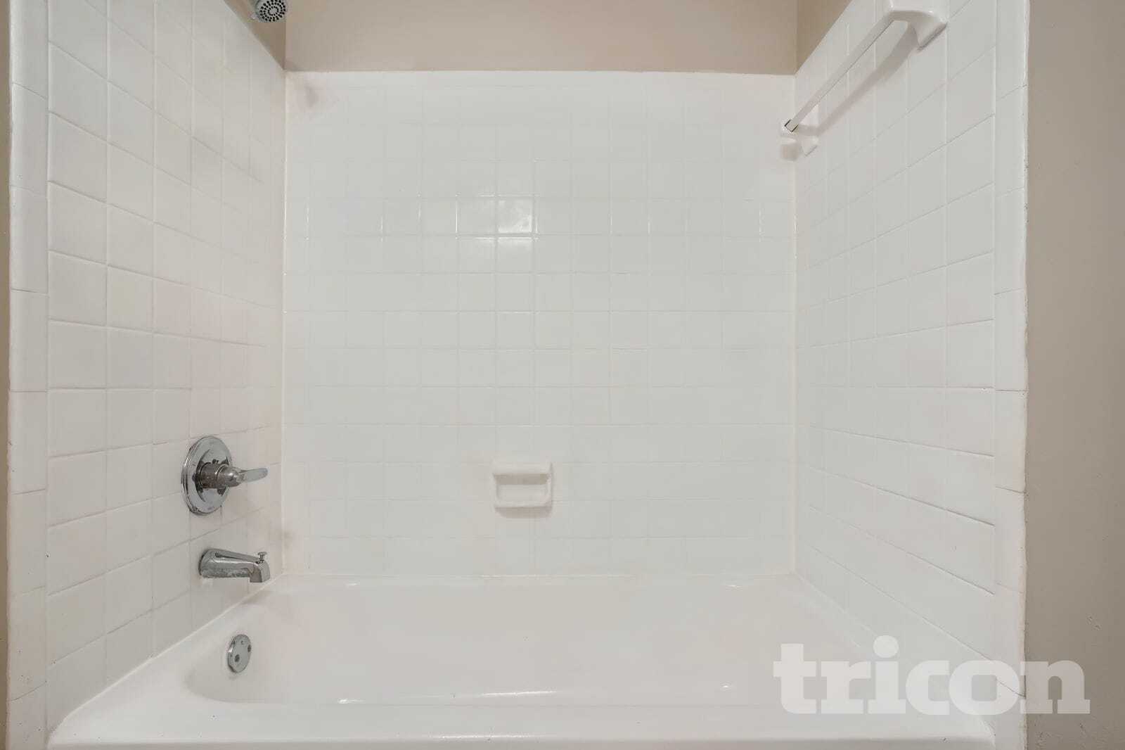 Building Photo - 5024 S 85th St