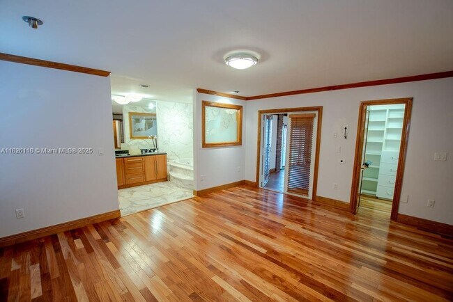 Building Photo - 1626 SW 139th Ave