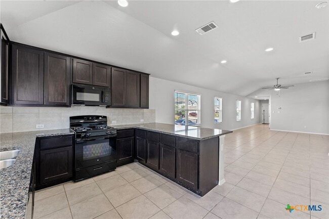 Building Photo - 193 Heather Glen Way