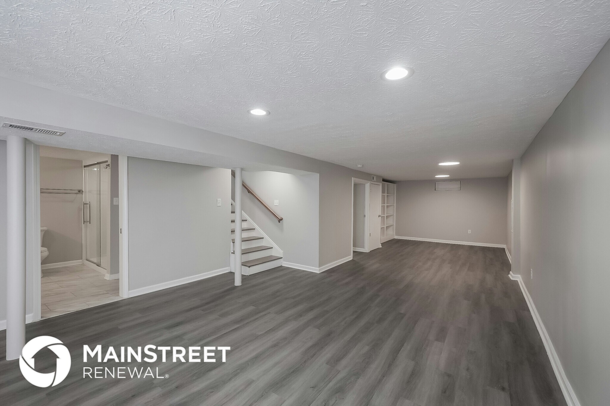 Building Photo - 9214 Lantana Dr