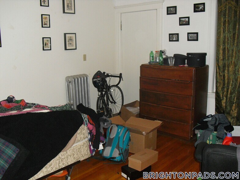 Building Photo - 17 Cummings Rd