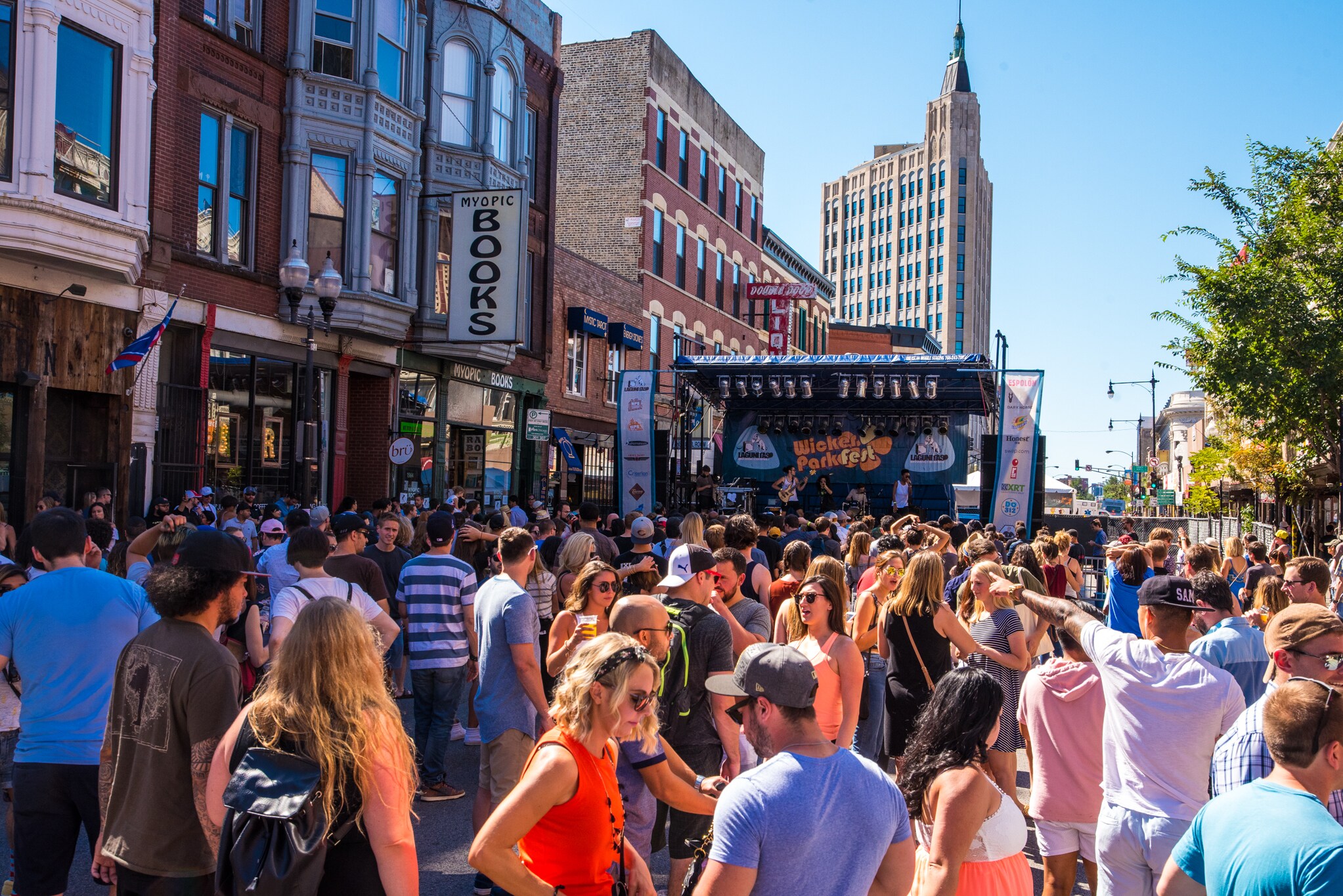 Building Photo - 1739 W Beach Ave