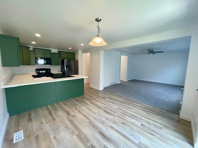 Building Photo - 2668 Cottonwood Dr
