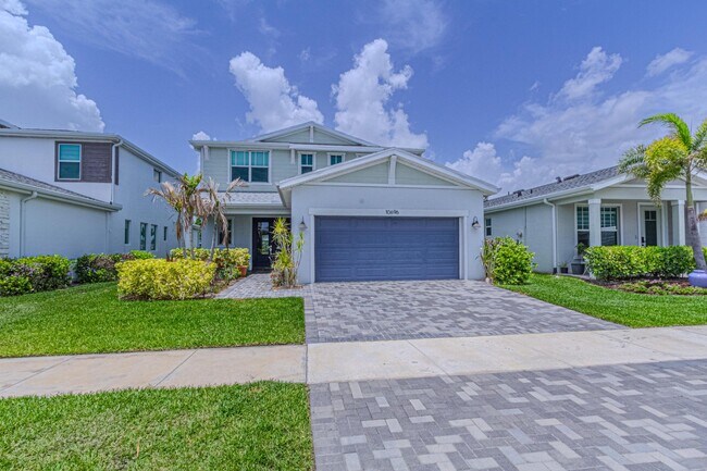 Building Photo - 10696 SW Estella Ln