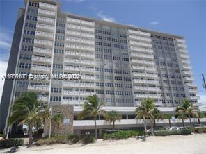 Building Photo - 3111 N Ocean Dr