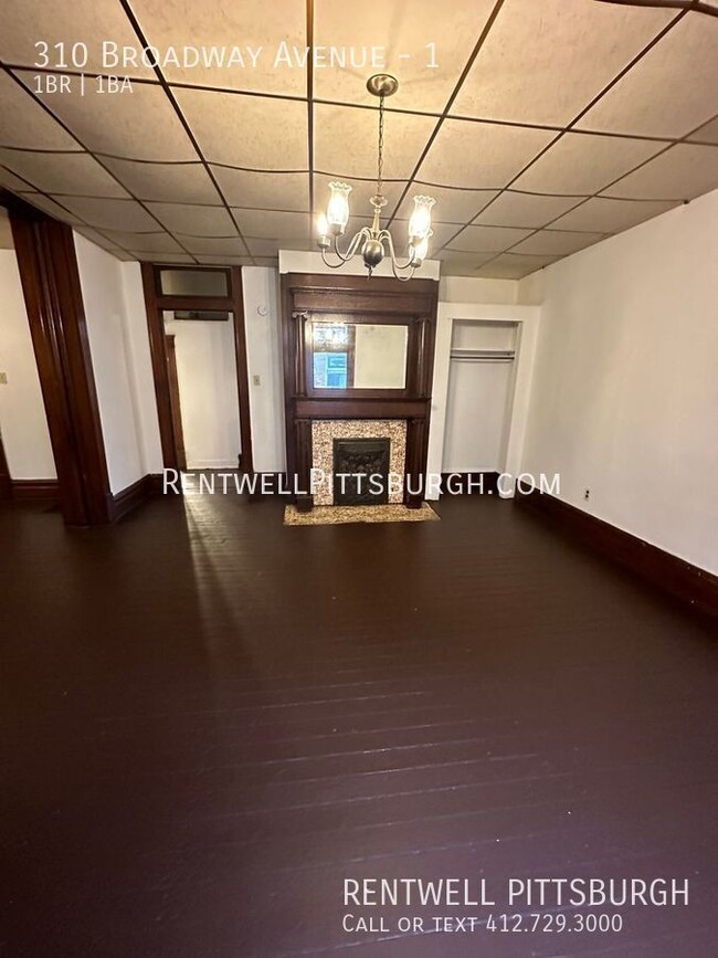 Building Photo - 1 Bedroom Apartment in McKees Rocks