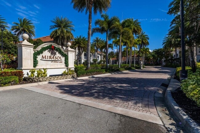 Building Photo - 23550 Alamanda Dr