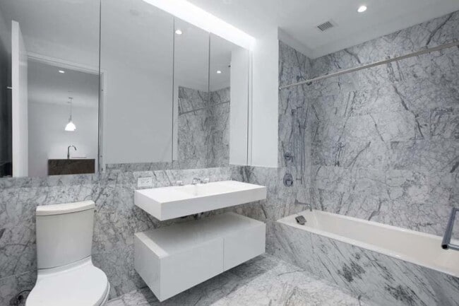 Building Photo - 1 bedroom in New York NY 10023