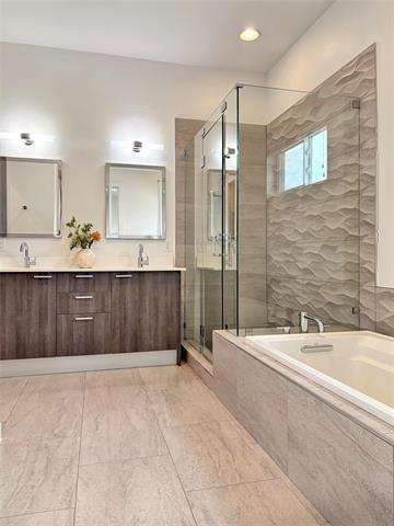 Building Photo - 4934 Zuma Ct