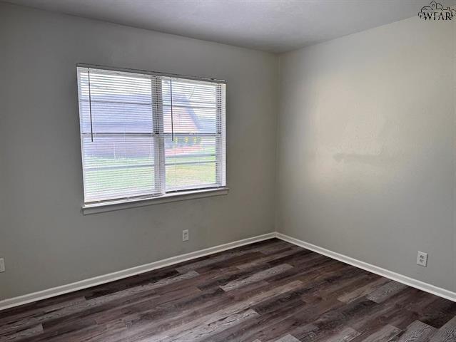 Building Photo - 1401 E Cortez Dr