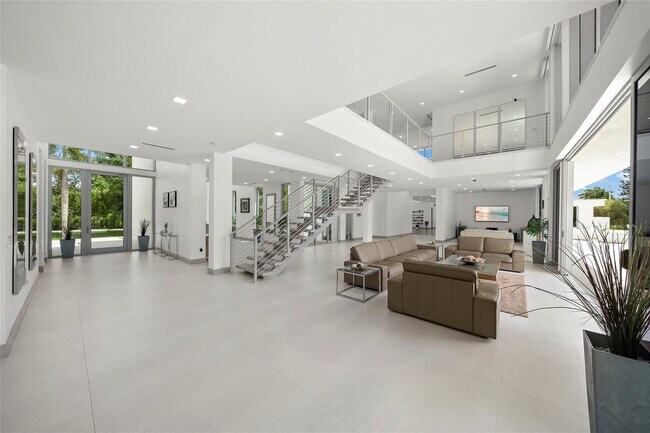 Building Photo - 17250 SW 52nd Ct