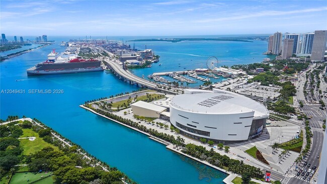 Building Photo - 1000 Biscayne Blvd
