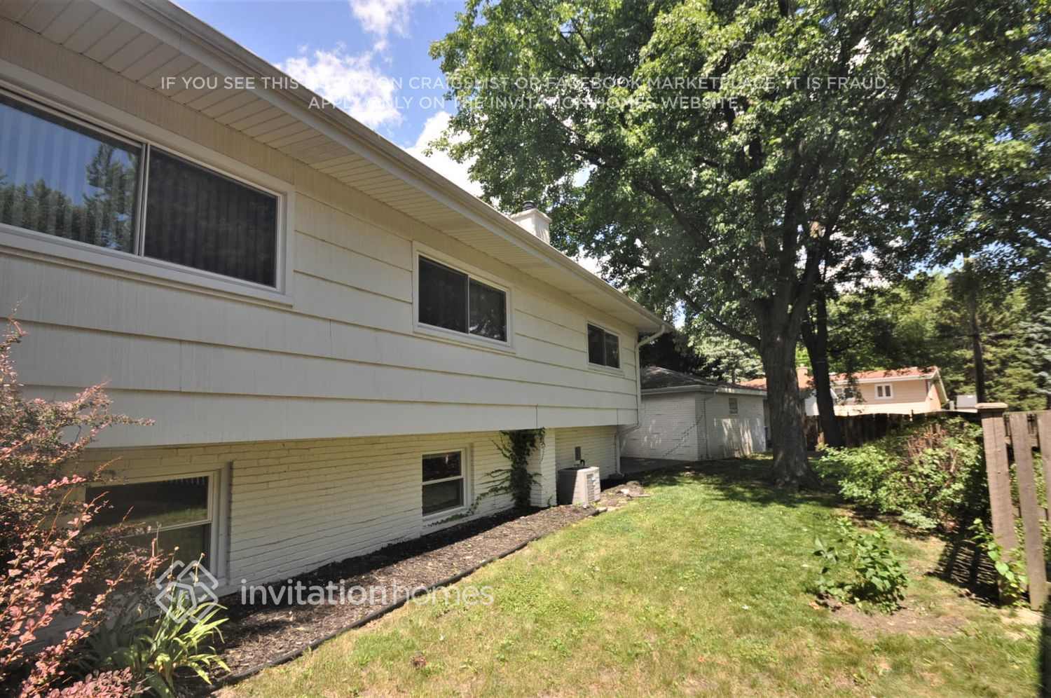 Building Photo - 12601 Massasoit Ave