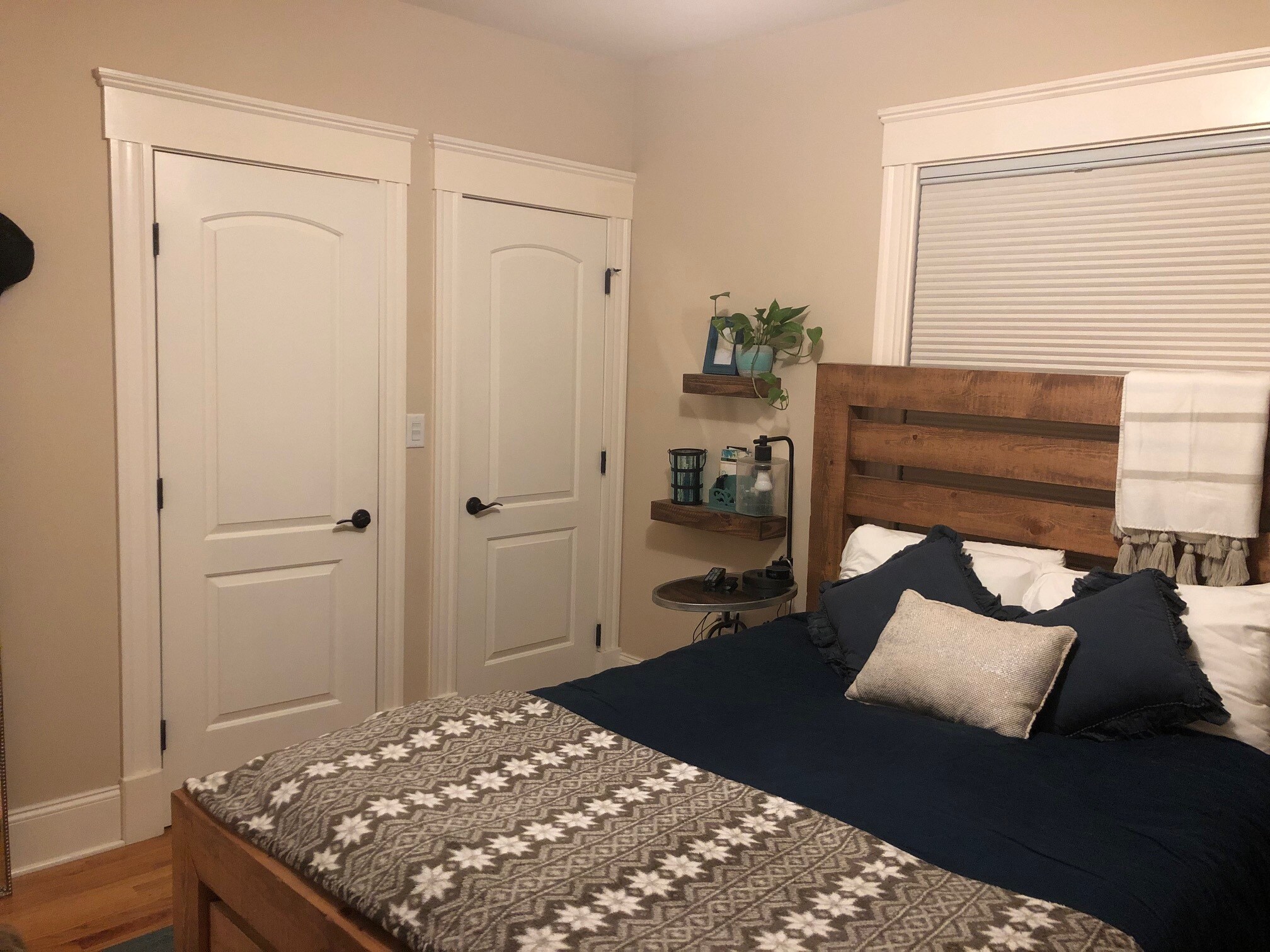 Main Bedroom - 2 closests - 147 Hudson St