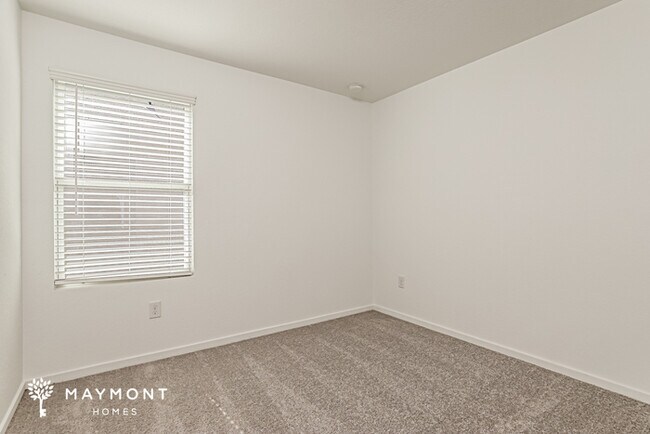 Building Photo - Inviting New 4-Bedroom in the Landon Ridge Community