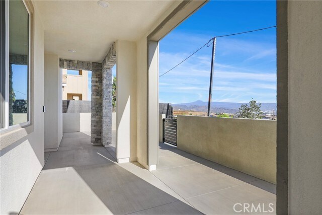 Building Photo - 27213 Tamarack Ln