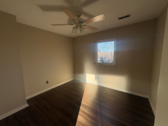 Building Photo - Cozy West Knoxville 3BR/1.5BA Home