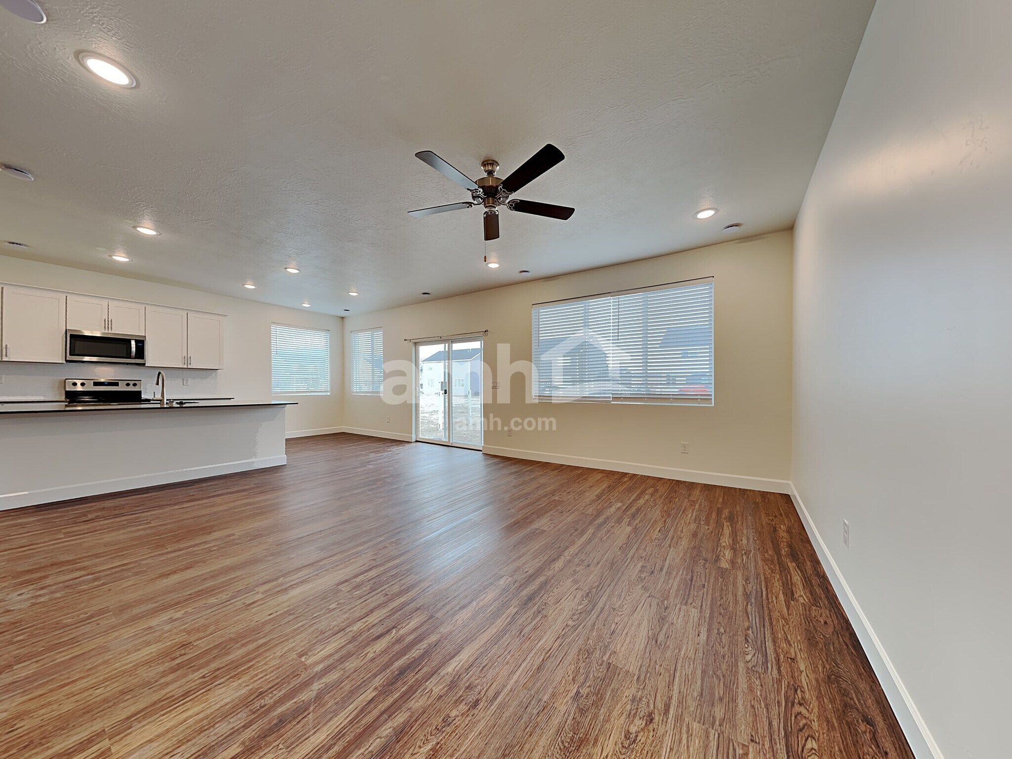 Building Photo - 211 Allen Ln