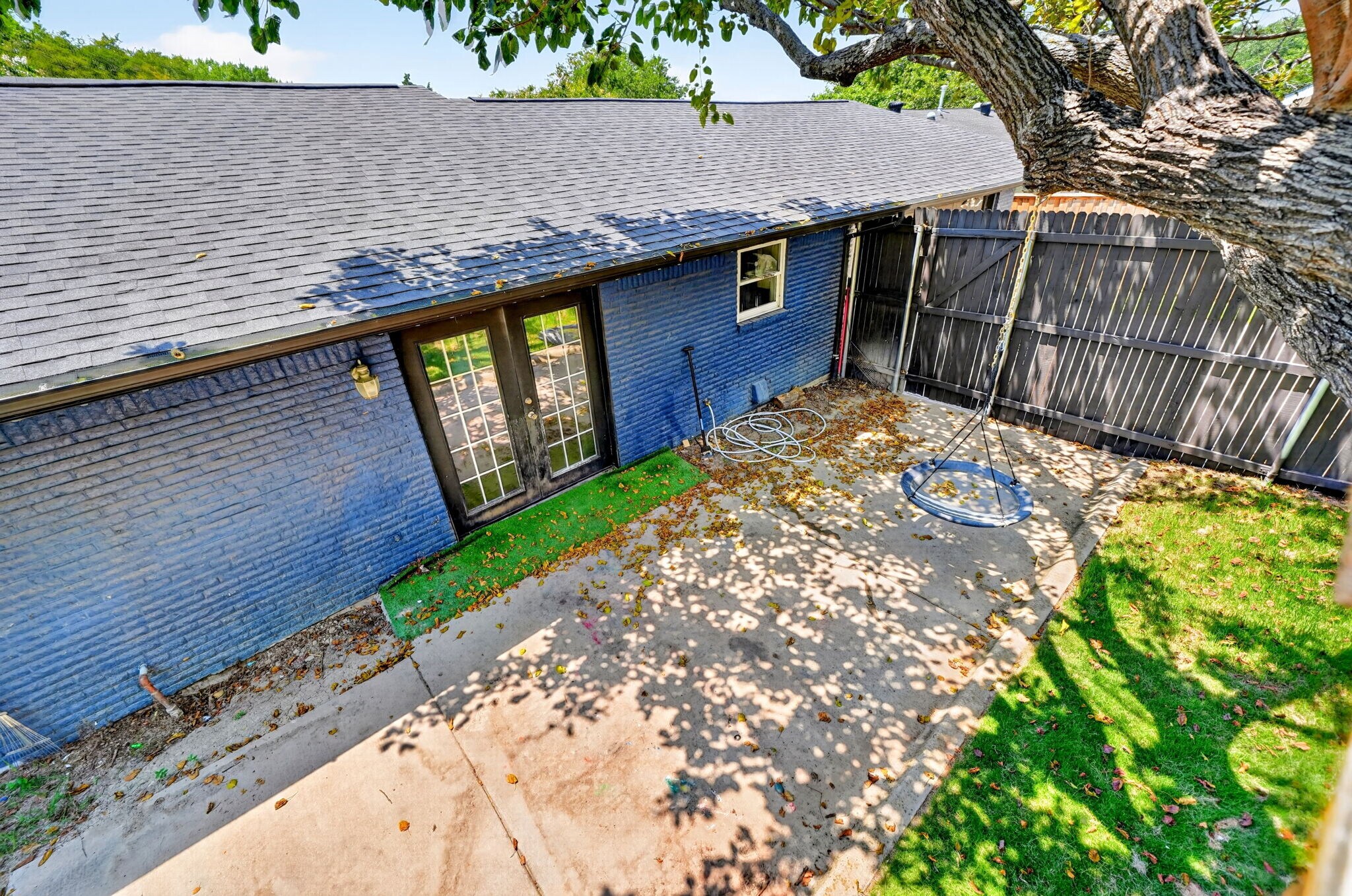 Building Photo - 505 Whittle Way