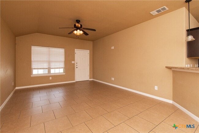 Building Photo - 4602 Cambridge Dr