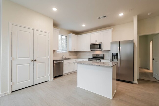 Building Photo - 13487 Maltessa Dr