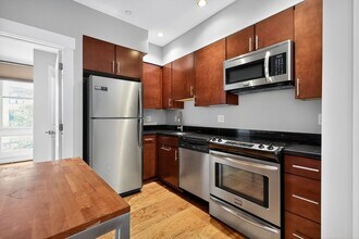 Building Photo - Chic 1-Bedroom Condo in Columbia Heights –...
