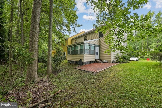 Building Photo - 19 Fawnhollow Ter
