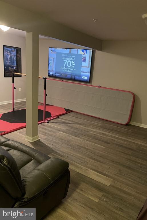 Building Photo - 6906 Lenape Ct